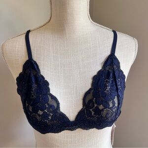 HAH Chi Navy Bralette Size Medium SKU#S2480